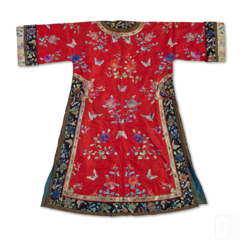 清十九世紀末 紅地繡花蝶紋敞衣 - 图2